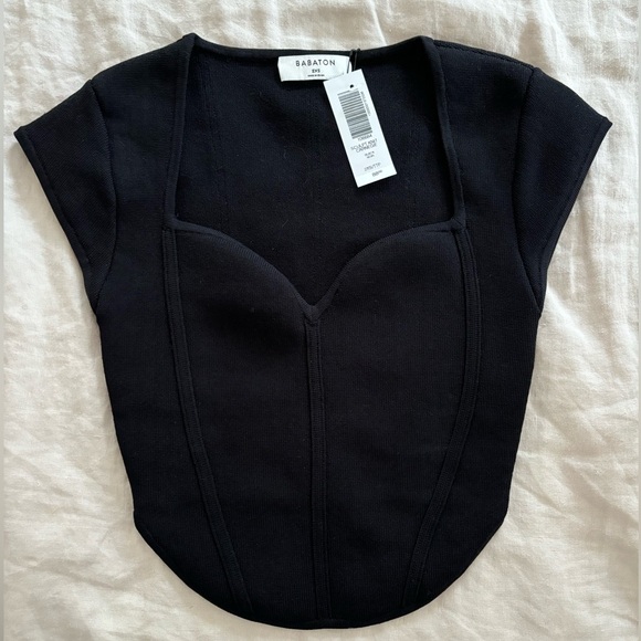 Babaton Sculpt Knit crop top - Picture 1 of 1